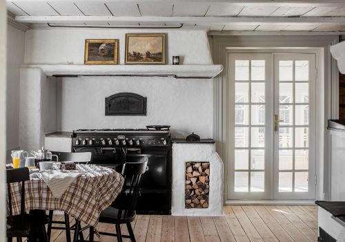 Scandinavian HOME