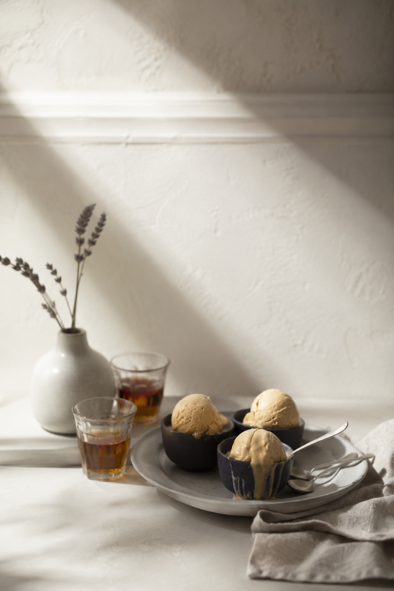  Jäätis amaretto ja soolaga